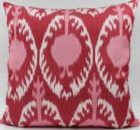 i30 - Ikat Silk Cushion Cover