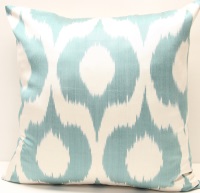 i30 - Ikat Silk Cushion Cover