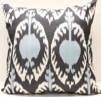 i15 - Silk Ikat Cushion Pillow Covers