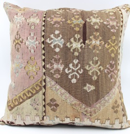 XL363 Kilim Pillow Cover