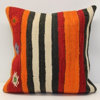 L700 Persian Kilim Cushion Cover