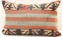 D321 Kilim Pillow Cover