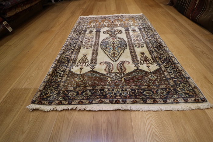 Vintage Indian Rugs - 7912