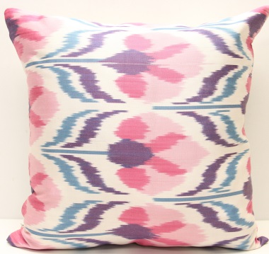 i11 - Handmade Ikat Pillow Cover