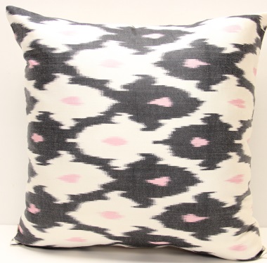 i109 - Silk Ikat Cushion Covers