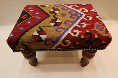 R7747 - Vintage Kilim Footstools