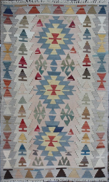 R6117 Anatolian Kilim