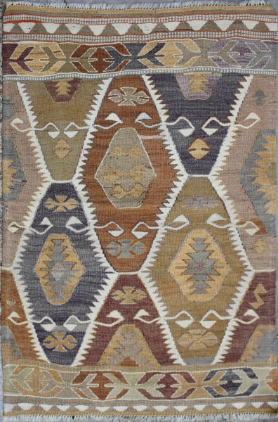 R6389 Anatolian Kilim