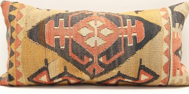 D53 Anatolian Kilim Pillow Cover