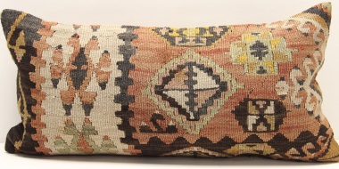 D56 Anatolian Kilim Pillow Cover