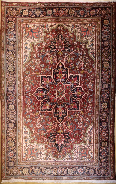 R5334 Antique Handmade Persian Heriz Carpets