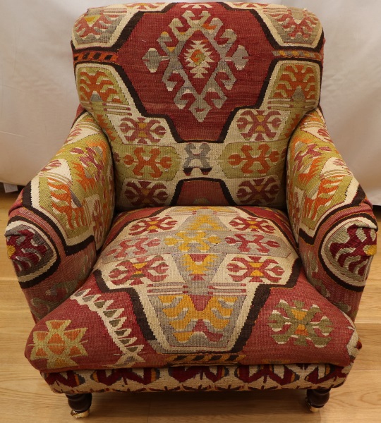 R8679 Antique Howard Kilim Chair