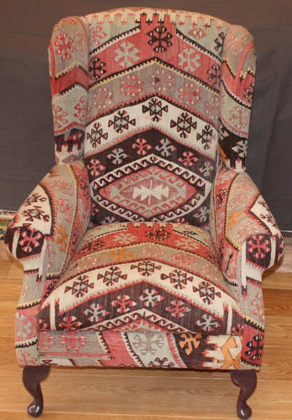 R6467 Antique Kilim Chair