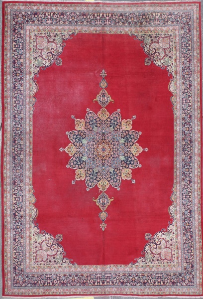 R5319 Antique Oriental Carpet