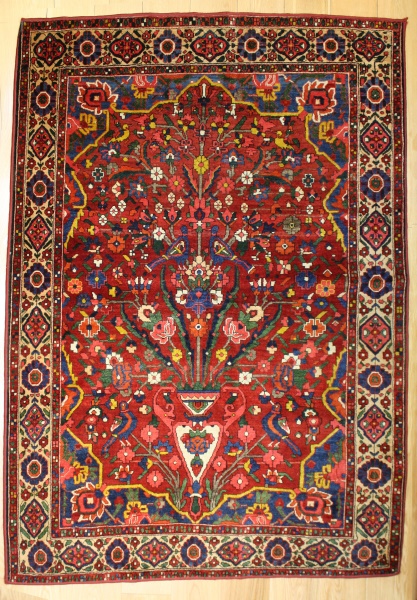 R8607 Antique Persian Carpets