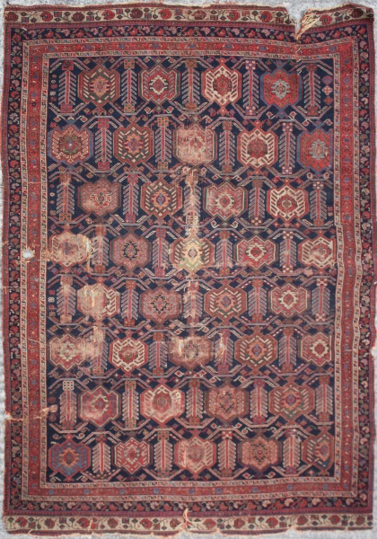 R1899 Antique Rugs and Carpets