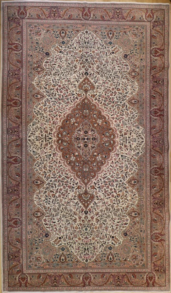 R3747 Antique Turkish Carpet
