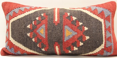D47 Antique Turkish Kilim Pillow Cover