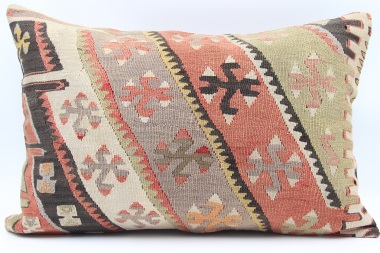 D483 Antique Turkish Kilim Pillow Cover