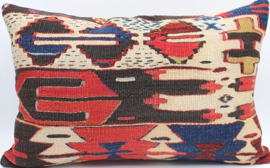 D44 Antique Turkish Kilim Pillow Cover