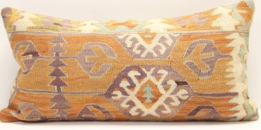 D49 Antique Turkish Kilim Pillow Cover
