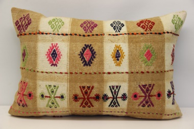 D54 Antique Turkish Kilim Pillow Cover