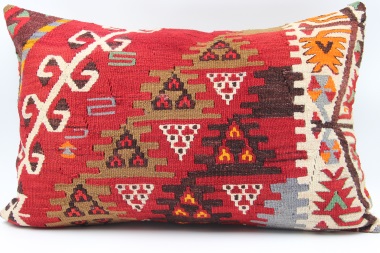 D59 Antique Turkish Kilim Pillow Cover