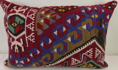 D267 Antique Turkish Kilim Pillow Cover