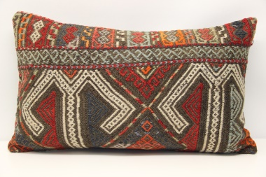 D284 Antique Turkish Kilim Pillow Cover