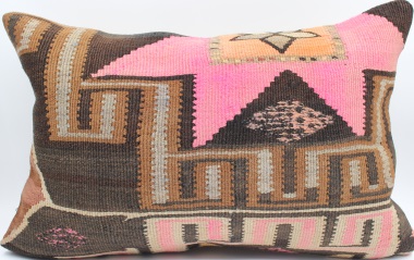 D423 Antique Turkish Kilim Pillow Cover