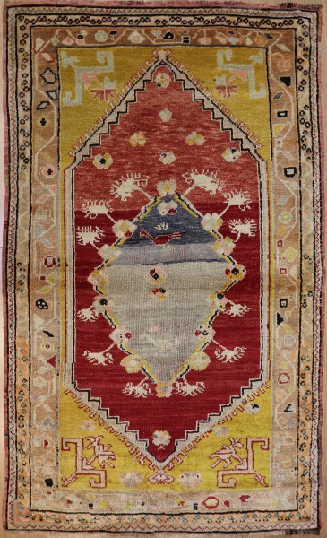 R5881 Antique Turkish Milas Rug