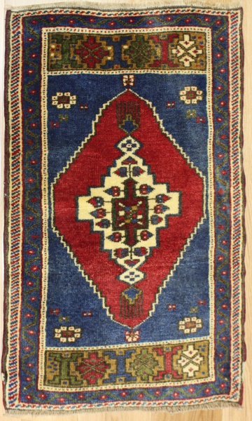 Antique Vintage Turkish Rugs R7919