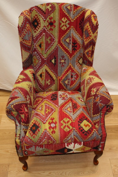 R8407 Antique Wing Kilim Chair