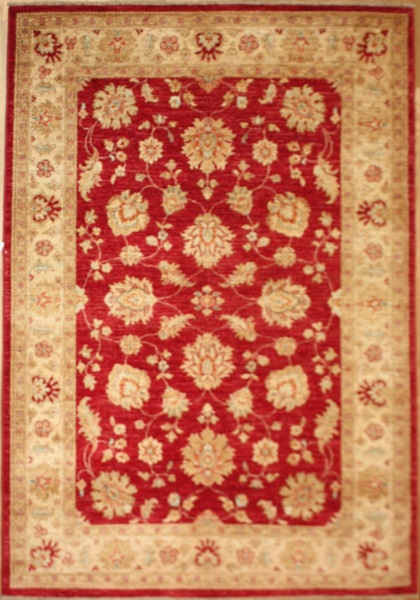 R6636 Fine New Carpet