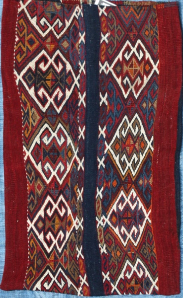 R7108 Floor Kilim Cushion Cover