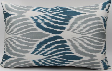 i136 Handmade Ikat Silk Cushion Pillow Covers