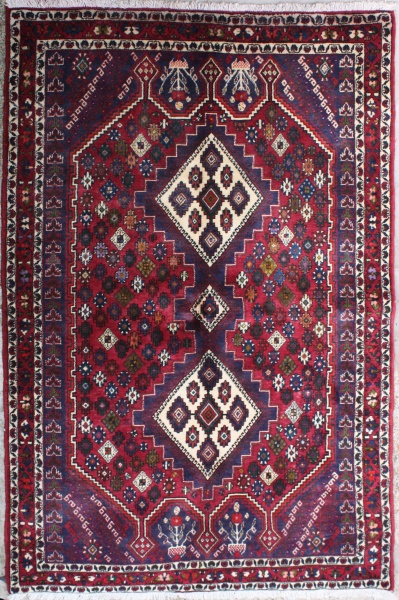 R5824 Iranian Rug