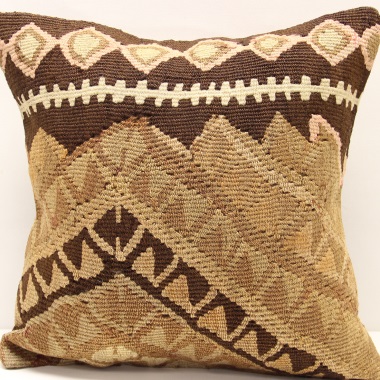 M94 Kilim Cushion Cover