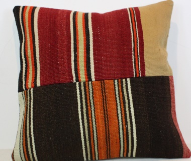 M105 Kilim Cushion Cover