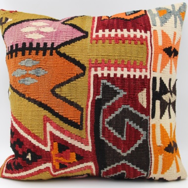 L673 Kilim Cushion Cover