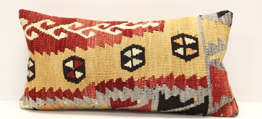 D377 Kilim Cushion Pillow Covers