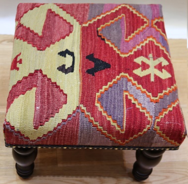 R5377 Kilim Footstool