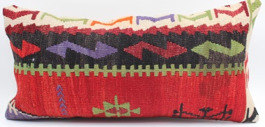 D36 Kilim Pillow Cover