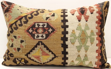 D339 Kilim Pillow Cover