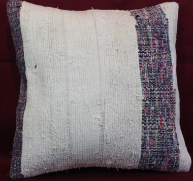 M1348 Kilim Pillow Covers