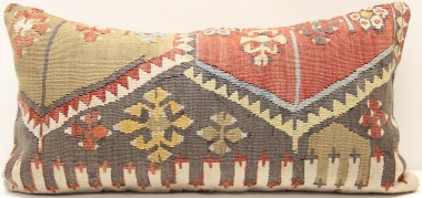 D88 Kilim Pillow Cushion Cover