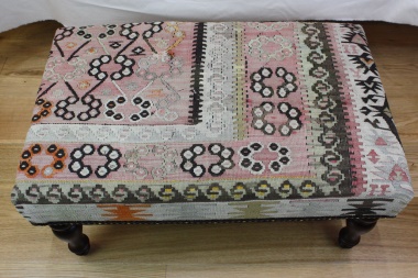 R4734 Kilim Stool