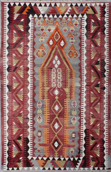 R6795 Old Turkish Kilim