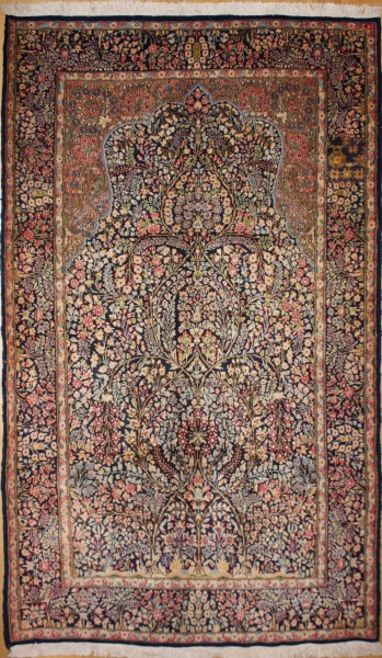 R5313 Persian Kerman Rug