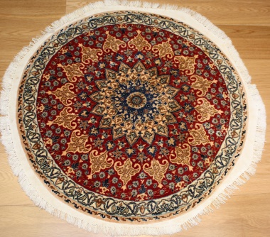 Persian Round Silk And Wool Nain Rugs, Round Oriental Rugs With Fringe